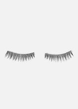 Load image into Gallery viewer, AOA Studio Eyelashes - Mila
