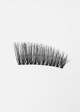 Load image into Gallery viewer, AOA Studio Eyelashes - Sofia
