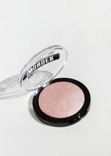Load image into Gallery viewer, AOA Wonder Baked Eyeshadow - Sea Shell
