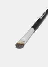 Load image into Gallery viewer, E111: Angled Shader Brush
