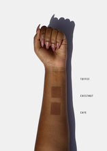 Load image into Gallery viewer, AOA Perfect Pressed Powder - Cafe
