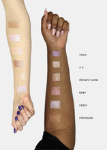 Load image into Gallery viewer, AOA Velour Mousse Highlighter - Boyz
