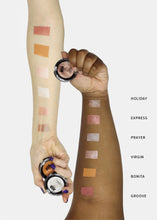 Load image into Gallery viewer, AOA Velour Mousse Eyeshadow - Borderline
