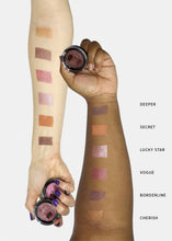 Load image into Gallery viewer, AOA Velour Mousse Eyeshadow - Express
