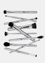 Load image into Gallery viewer, 10-Piece Bon Voyage Brush Set
