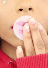 Load image into Gallery viewer, AOA Lip Makeup Remover Pads
